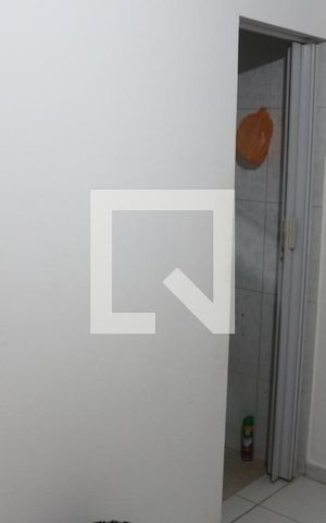 Casa para alugar com 28m², 1 quarto e sem vagaQuarto