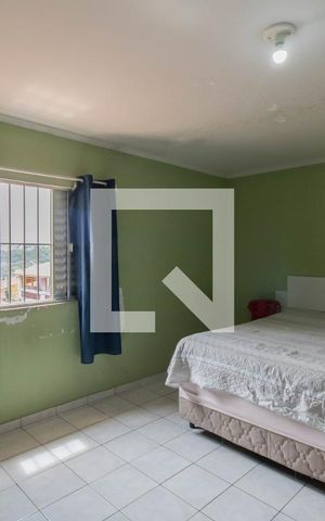 Casa à venda com 250m², 3 quartos e 1 vaga Casa à venda com 250m², 3 quartos e 1 vagaSuíte