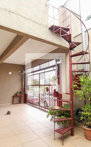 Casa à venda com 130m², 3 quartos e 3 vagasGaragem