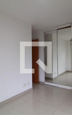 Apartamento à venda com 80m², 3 quartos e 1 vaga Apartamento à venda com 80m², 3 quartos e 1 vagaSuíte