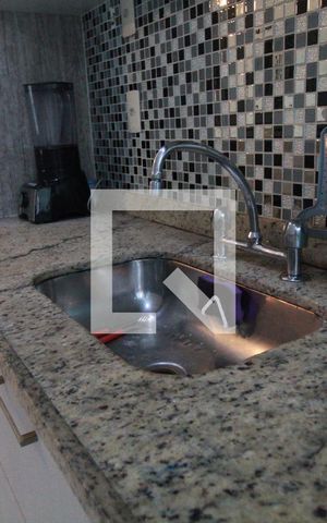 Apartamento à venda com 80m², 3 quartos e 1 vaga Apartamento à venda com 80m², 3 quartos e 1 vagaCozinha e Área de Serviço