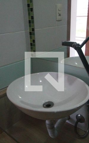 Apartamento à venda com 80m², 3 quartos e 1 vaga Apartamento à venda com 80m², 3 quartos e 1 vaga Banheiro social