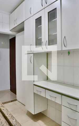 Apartamento para alugar com 79m², 3 quartos e 2 vagasCozinha