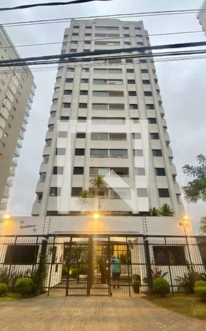 Apartamento para alugar com 79m², 3 quartos e 2 vagasFachada
