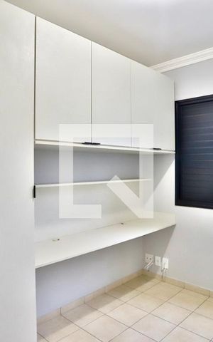 Apartamento para alugar com 79m², 3 quartos e 2 vagasQuarto 3
