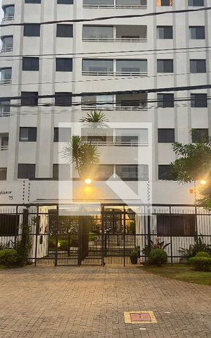 Apartamento para alugar com 79m², 3 quartos e 2 vagasFachada