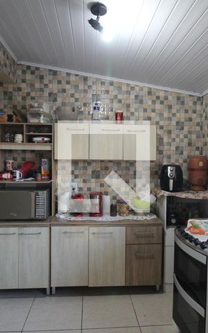 Casa à venda com 120m², 2 quartos e 2 vagasCozinha