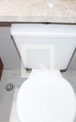Apartamento para alugar com 30m², 1 quarto e sem vagaBanheiro