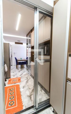 Casa à venda com 150m², 5 quartos e 2 vagas Casa à venda com 150m², 5 quartos e 2 vagasÁrea de serviço casa 2