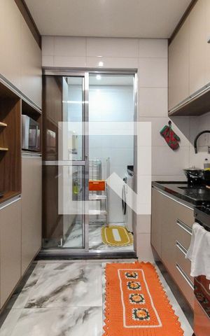 Casa à venda com 150m², 5 quartos e 2 vagas Casa à venda com 150m², 5 quartos e 2 vagasCozinha casa 2