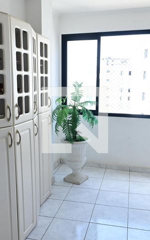 Apartamento para alugar com 170m², 3 quartos e 1 vagasala