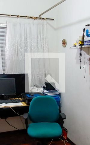 Casa à venda com 320m², 3 quartos e 3 vagas Casa à venda com 320m², 3 quartos e 3 vagasCloset da suíte 3
