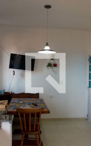 Casa à venda com 320m², 3 quartos e 3 vagas Casa à venda com 320m², 3 quartos e 3 vagasCozinha
