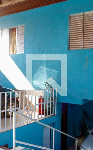Casa à venda com 320m², 3 quartos e 3 vagas Casa à venda com 320m², 3 quartos e 3 vagasGaragem