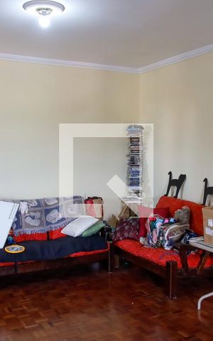 Casa à venda com 320m², 3 quartos e 3 vagas Casa à venda com 320m², 3 quartos e 3 vagasQuarto 3 - Suíte