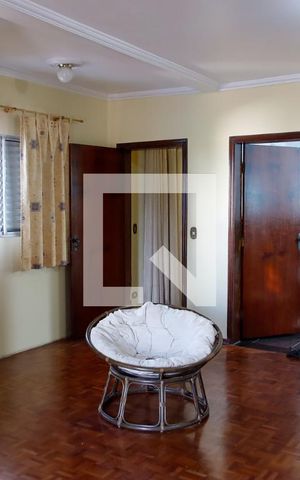 Casa à venda com 320m², 3 quartos e 3 vagas Casa à venda com 320m², 3 quartos e 3 vagasQuarto 3 - Suíte
