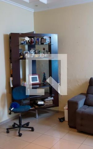 Casa à venda com 320m², 3 quartos e 3 vagas Casa à venda com 320m², 3 quartos e 3 vagassala