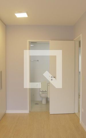 Apartamento à venda com 142m², 4 quartos e 2 vagasSuite 01