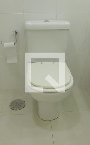 Apartamento à venda com 142m², 4 quartos e 2 vagasBanheiro Social