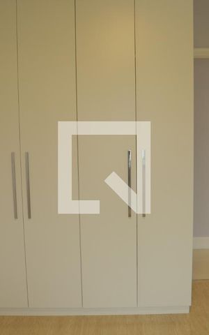 Apartamento à venda com 142m², 4 quartos e 2 vagasQuarto 02