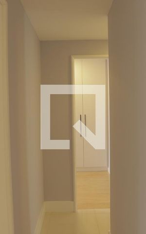 Apartamento à venda com 142m², 4 quartos e 2 vagasCorredor