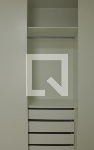Apartamento à venda com 142m², 4 quartos e 2 vagasSuite 02