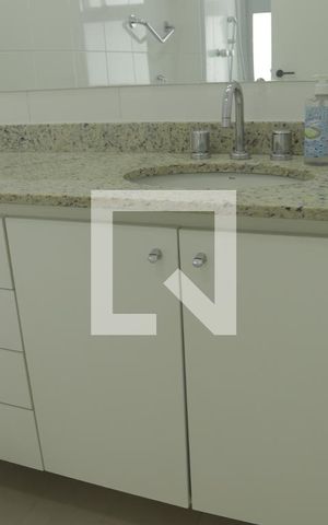 Apartamento à venda com 142m², 4 quartos e 2 vagasBanheiro da Suíte 2