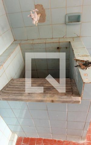 Casa para alugar com 100m², 1 quarto e sem vagaÁrea de Serviço