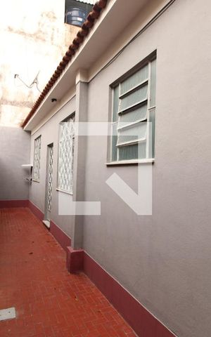 Casa para alugar com 100m², 1 quarto e sem vagaFachada