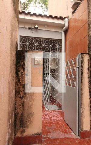 Casa para alugar com 100m², 1 quarto e sem vagaCorredor