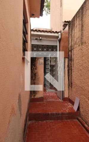 Casa para alugar com 100m², 1 quarto e sem vagaCorredor