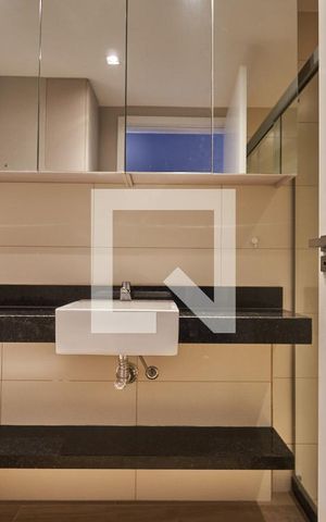 Apartamento à venda com 49m², 2 quartos e sem vaga Apartamento à venda com 49m², 2 quartos e sem vagaBanheiro