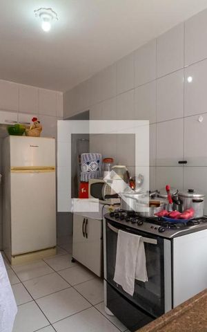 Casa à venda com 160m², 3 quartos e 2 vagas Casa à venda com 160m², 3 quartos e 2 vagasCozinha da Edícula