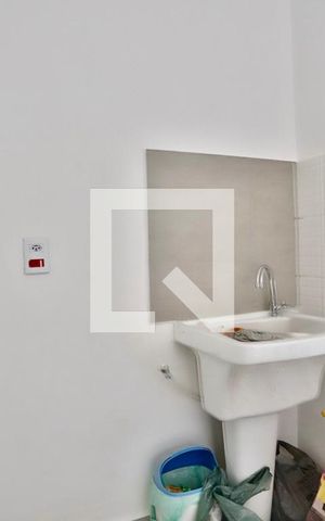 Apartamento para alugar com 40m², 2 quartos e sem vaga Apartamento para alugar com 40m², 2 quartos e sem vagaÁrea de Serviço