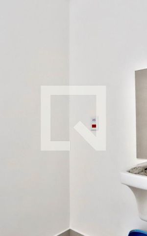 Apartamento para alugar com 40m², 2 quartos e sem vaga Apartamento para alugar com 40m², 2 quartos e sem vagaÁrea de Serviço