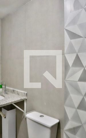 Apartamento para alugar com 40m², 2 quartos e sem vaga Apartamento para alugar com 40m², 2 quartos e sem vagaBanheiro