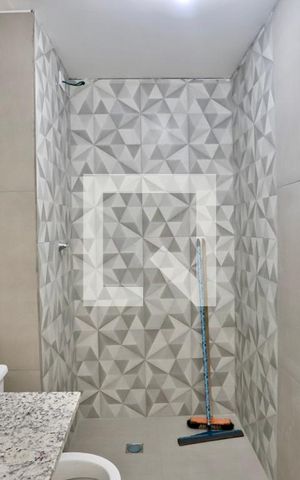 Apartamento para alugar com 40m², 2 quartos e sem vaga Apartamento para alugar com 40m², 2 quartos e sem vagaBanheiro