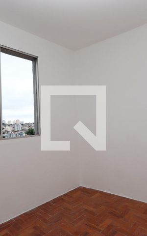 Apartamento à venda com 74m², 2 quartos e 1 vagaQuarto 2