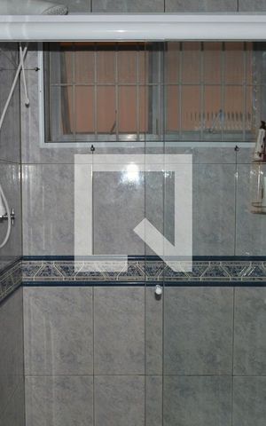 Casa para alugar com 136m², 3 quartos e 3 vagasBanheiro da Suíte