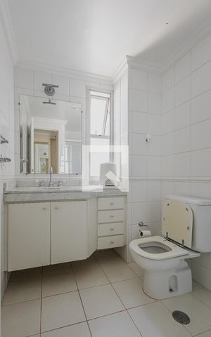 Apartamento à venda com 61m², 2 quartos e 1 vagaBanheiro da Suíte