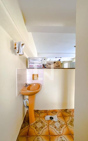 Casa à venda com 260m², 3 quartos e 10 vagasBanheiro