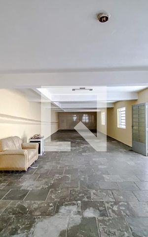 Casa à venda com 260m², 3 quartos e 10 vagasSalão