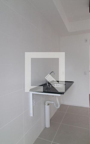 Apartamento para alugar com 55m², 2 quartos e 1 vaga Apartamento para alugar com 55m², 2 quartos e 1 vagaCozinha e Área de Serviço