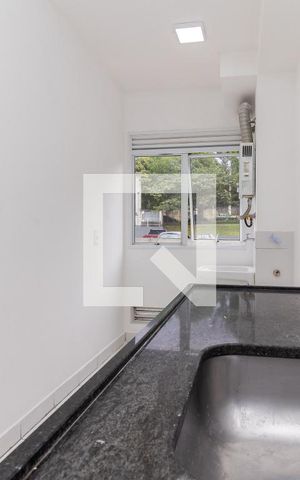 Apartamento para alugar com 50m², 2 quartos e 1 vaga Apartamento para alugar com 50m², 2 quartos e 1 vagaCozinha e Área de Serviço