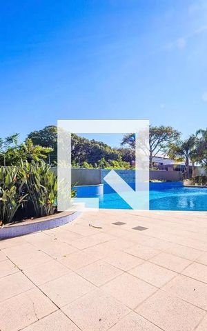 Apartamento à venda com 84m², 2 quartos e 1 vaga Apartamento à venda com 84m², 2 quartos e 1 vagaÁrea comum - Piscina