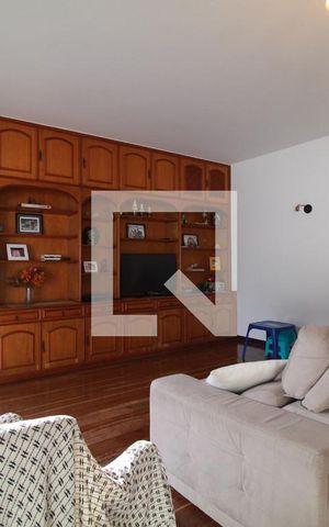 Casa de condomínio à venda com 180m², 5 quartos e NaN vagas Casa de condomínio à venda com 180m², 5 quartos e NaN vagasSala