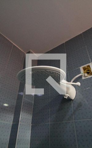 Casa de condomínio à venda com 180m², 5 quartos e NaN vagas Casa de condomínio à venda com 180m², 5 quartos e NaN vagasBanheiro Social 1