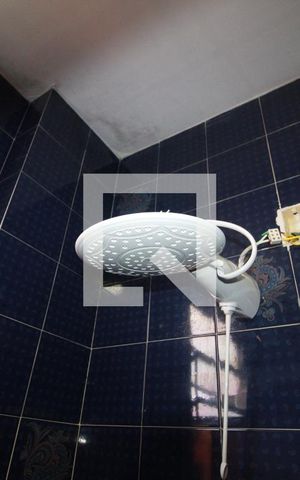 Casa de condomínio à venda com 180m², 5 quartos e NaN vagas Casa de condomínio à venda com 180m², 5 quartos e NaN vagasBanheiro da Suíte