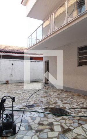Casa de condomínio à venda com 180m², 5 quartos e NaN vagas Casa de condomínio à venda com 180m², 5 quartos e NaN vagasÁrea externa