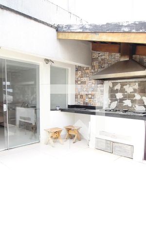 Apartamento à venda com 157m², 4 quartos e 3 vagasChurrasqueira